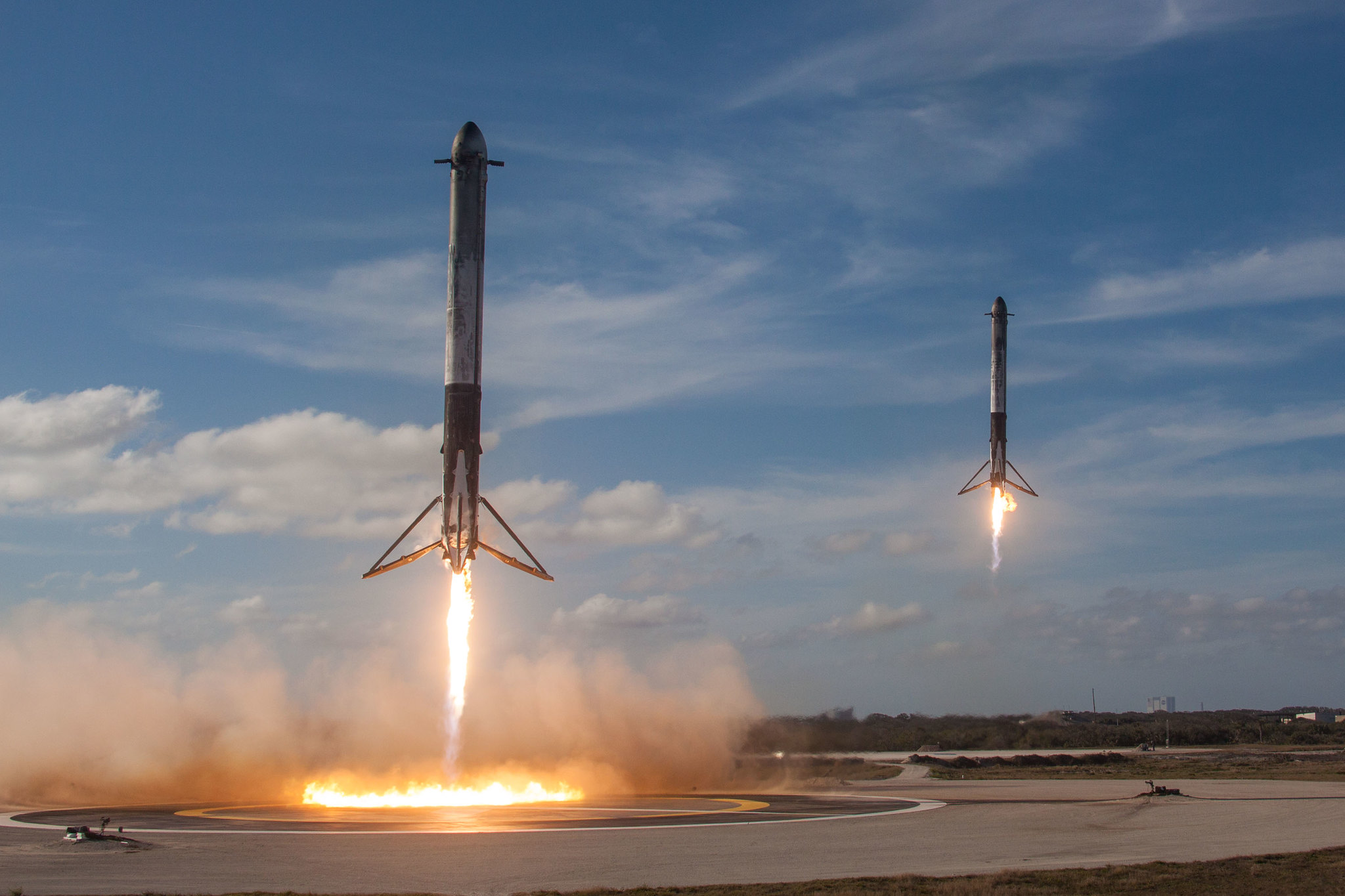 SpaceX Falcon Heavy Demo Mission Landing Boosters